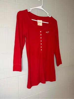 Y2K Hollister Red Long Sleeve Henley Top Embroidered Logo Women’s Size Large thumbnail 3