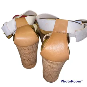 Juicy Couture Pink Gold Wedge Platform Sandals Made in Brazil 9 EUC thumbnail 3