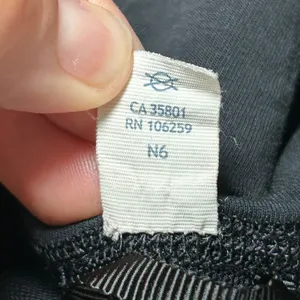 Lululemon Stride Jacket Black Size‎ 6 Full Zip Hoodie Thumbholes Logo Back Vent thumbnail 10