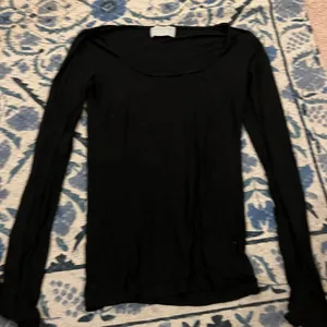 Mordern Citizen small black blouse‎ thumbnail 2