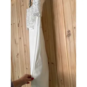 NWT Lulus Exquisite Posture White Floral Embroidered Tiered Jumpsuit Wedding M thumbnail 9
