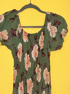 Olive Green Floral Maxi Dress with Puff Sleeves thumbnail 10