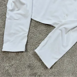 NWT Gymshark Women’s Training Crop Longsleeve Shirt Top Activewear in White L thumbnail 8
