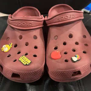 CROCS women’s  Sandals - Maroon with Fun Charms thumbnail 1