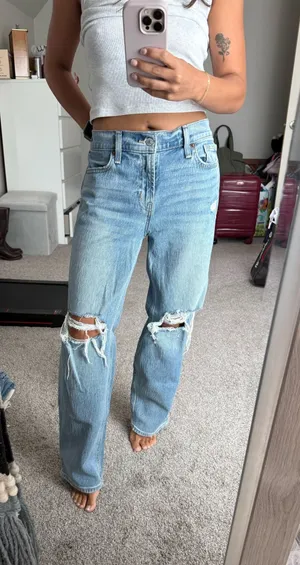 Old Navy Jeans thumbnail 1