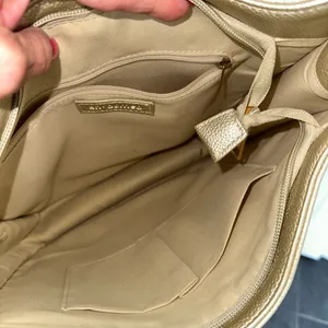 Elegant Gold Shoulder Bag thumbnail 3