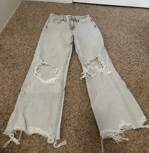 Vervet Light Wash High Waisted Jeans thumbnail 1