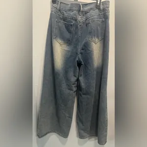 Micas Wide-Leg Denim Jeans thumbnail 5