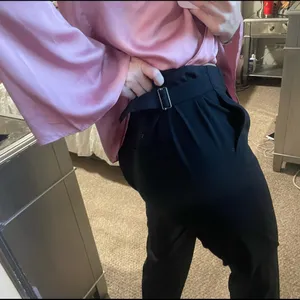 White House Black Market pink satin long sleeve blouse! thumbnail 7