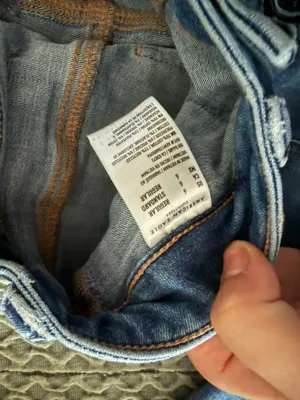 American Eagle Jeans thumbnail 3