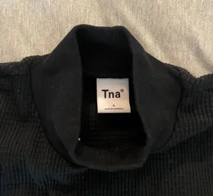 TNA Waffle Long Sleeve Cropped Mockneck thumbnail 2
