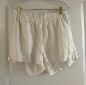 Old Navy Shorts thumbnail 1