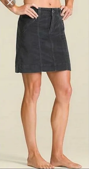 Athleta Vintage Roseville Black Velvet Mini Skirt size‎ 8 thumbnail 1