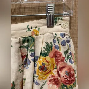 Vintage 90s Cream White Knee-Length A-line Pleated Floral Skirt thumbnail 4