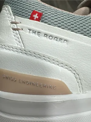 On Running Women's White Sneakers with Light Pink Lining Size 9.5 thumbnail 15