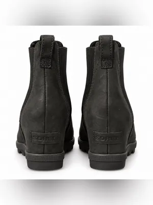 Sorel black wedge Chelsea ankle boots in very good preowned condition. thumbnail 3