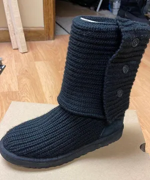 UGG Boots thumbnail 1