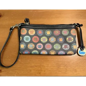 Y2K Dooney &‎ Bourke Wristlet Multicolor Circle Stamp Medallion Logo Design thumbnail 6