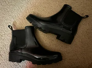 Black Boots Size 7 thumbnail 1