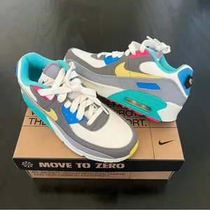 NIB NIKE Nike Air Max 90 GS 'Sprung Caterpillar' thumbnail 5