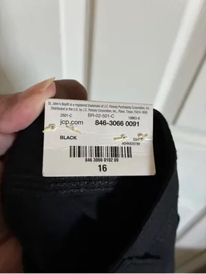 St. John's Bay Black Capri Cargo Pants with Drawstring Hem thumbnail 5