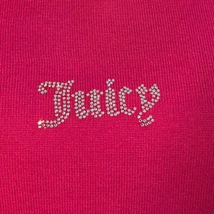 Juicy Couture Free Love NWT Crop Sweater Hot Pink Rhinestone Long Sleeve Barbie thumbnail 3