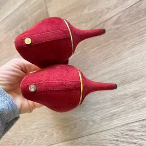 Jones New York Burgundy Suede Delta Heels Pumps Gold Trim Classy Sexy 7 Leather thumbnail 3