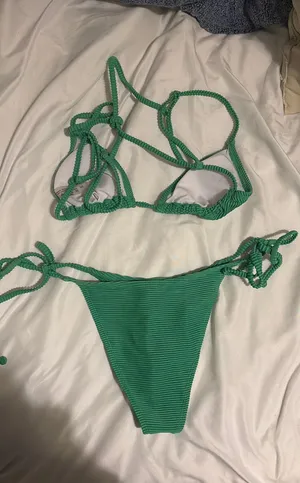 SheIn Bikini thumbnail 1