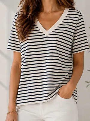 $98 Vineyard Vines White Navy striped Vneck Sweatshirt tee - XS thumbnail 1