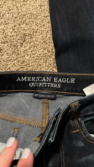 American Eagle Jeans thumbnail 4
