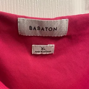 Aritzia “Babaton” Bright Pink Bodysuit Size XL thumbnail 2