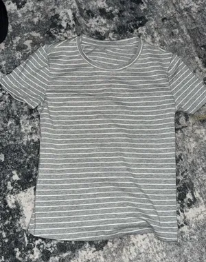 Striped shirt thumbnail 1
