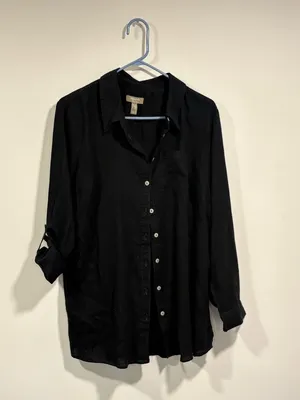 Women’s Black Long-Sleeve Button-Down Shirt - Casual Cotton Blend thumbnail 2
