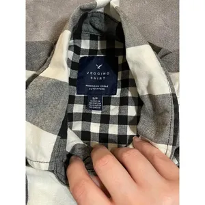 American Eagle Buffalo Plaid Jegging Shirt SZ Small Long Sleeve‎ Button Up thumbnail 3