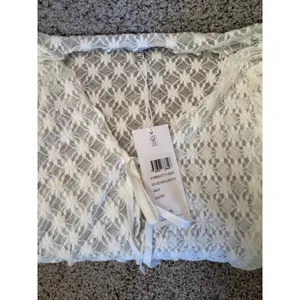 White Lace Tie Front Short Sleeve Cardigan Sheer Cropped Boho Top M/10‎ NWT thumbnail 4
