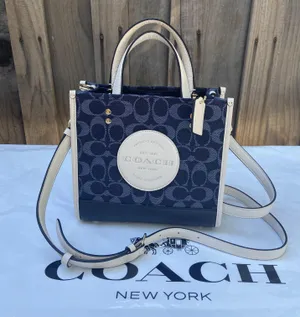 Coach Dempsey Tote 22 In Signature Jacquard With Coach Patch C5638 thumbnail 1