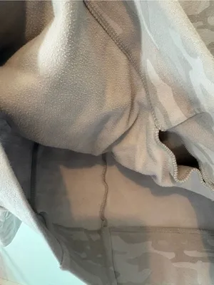 ALPHALETE MEDIUM ? ✨ adult camo hoodie with pockets gray great condition thumbnail 3