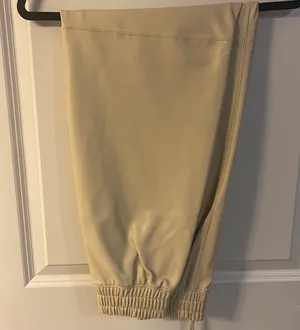 Abercrombie: Vegan Leather Sunday Jogger thumbnail 4