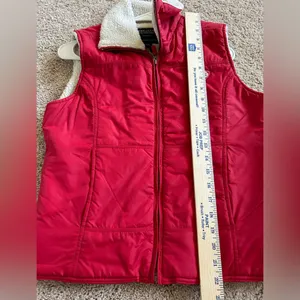 American Eagle Shelter Series Red Vest Sherpa Lined Size Medium Athleisure thumbnail 10