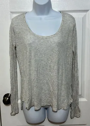 ‎Max studio Long sleeve shirt size M thumbnail 1