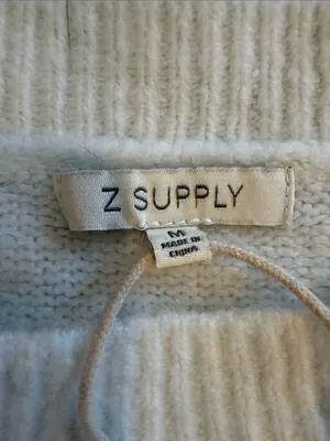 Z Supply Cropped Crewneck Sweater with 'NYC' Size Medium - C53-043 thumbnail 2