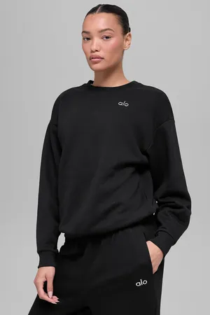 ALO Yoga Black Accolade Crew Neck Pullover thumbnail 1