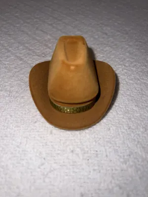 Gold Initial 'A' Western Necklace thumbnail 5