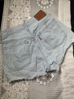 Levi’s Light Wash Distressed Women’s Denim Shorts‎ thumbnail 4
