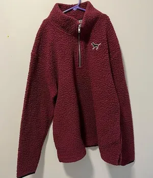 Maroon VS-Pink quarterzip thumbnail 1