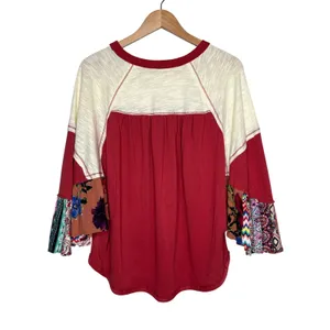 Oddi Boho‎ Mixed Media Bell Sleeve Top Floral Patchwork Red Women Size Med/Large thumbnail 4