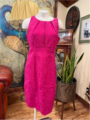 R&K Originals Hot Pink Floral Jacquard Sheath Dress Sz 10 Pleated Neck Cocktail thumbnail 3