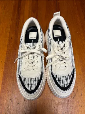Dolce Vita Cream & Black Knit Platform Sneakers thumbnail 3