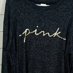 PINK Victoria’s Secret Black Logo Sleep Top size L thumbnail 3