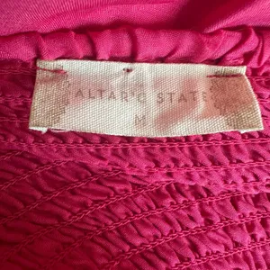 Altar'd State Ruffle Tiered Flutter Sleeve Mini Dress Magenta Pink Feminine Sz M thumbnail 6